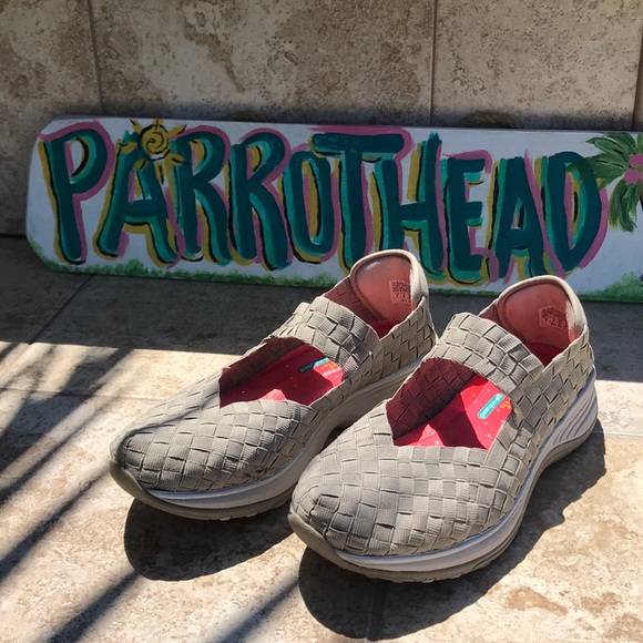 🌴🌴Skechers 🌴Relaxed Slip on Shoes - Picture 5 of 5